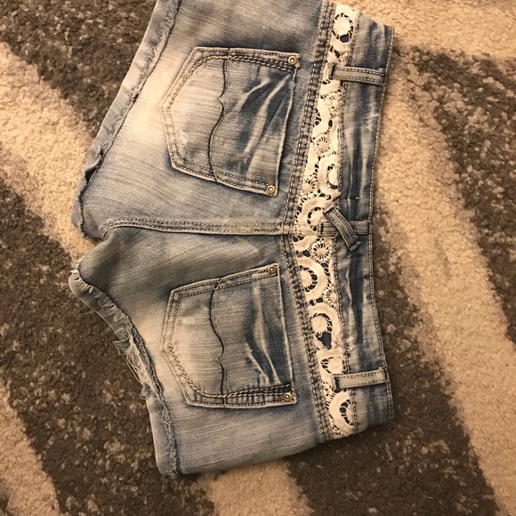 Denim Empyer shorts - Picture 5 of 7